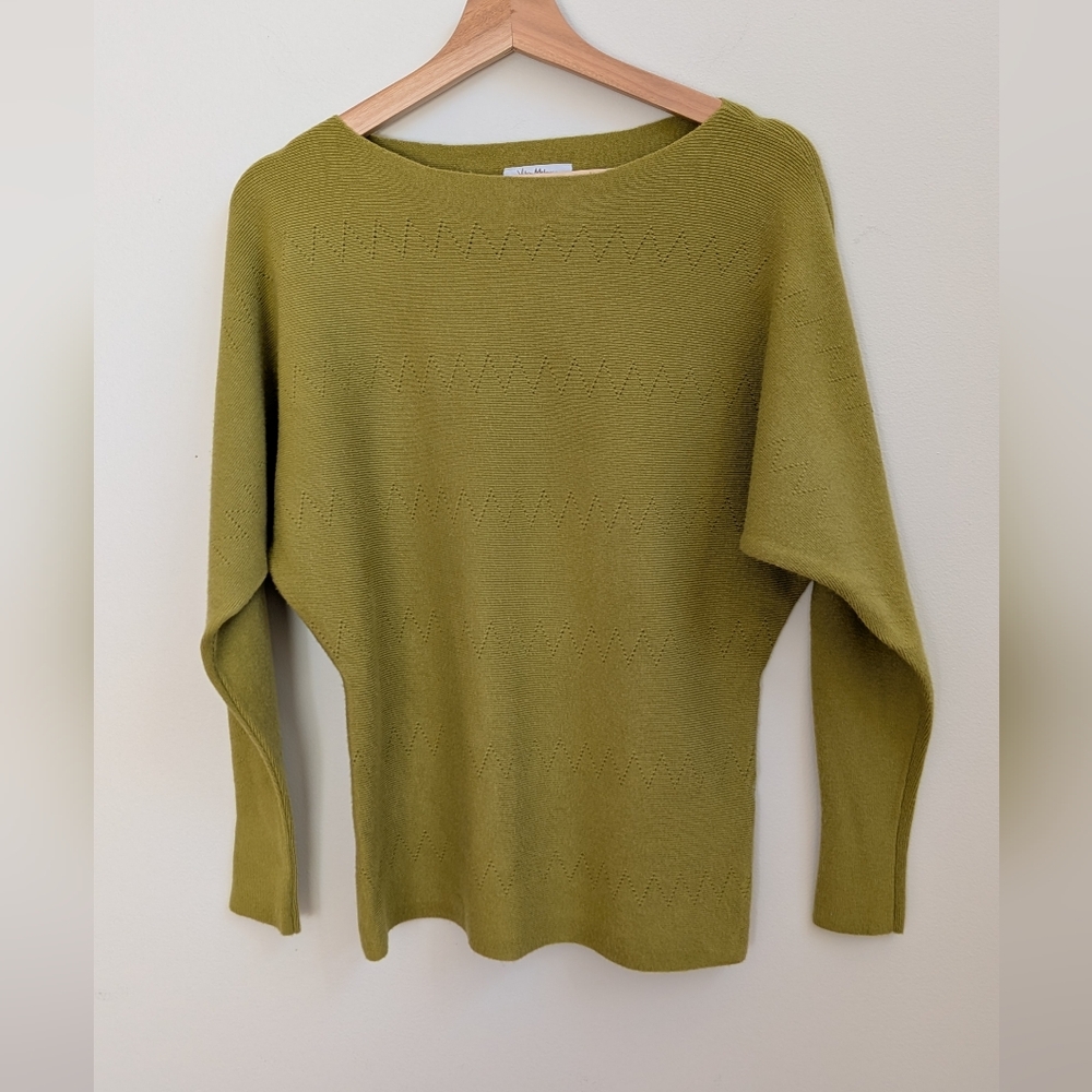 Vila Milano Olive Green Knit Sweater Size Small Lightweight Textured